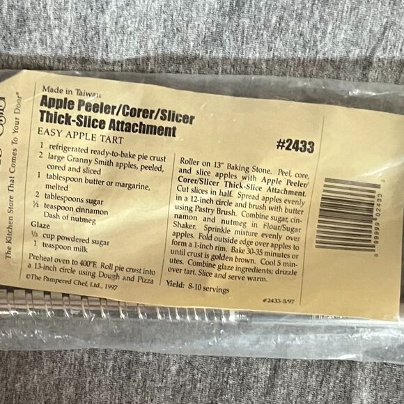 Pampered Chef Apple Peeler Thick Slice Attachment #2433 - Picture 2 of 8